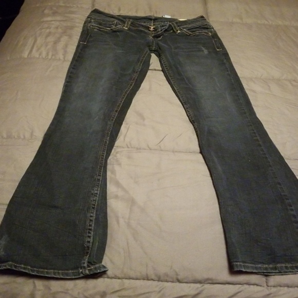 Blue jeans - Picture 1 of 1